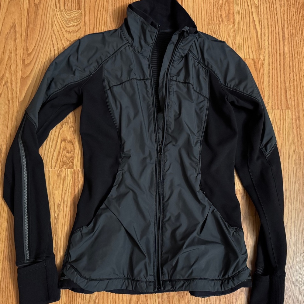 Lululemon Fitted Running Jacket Black